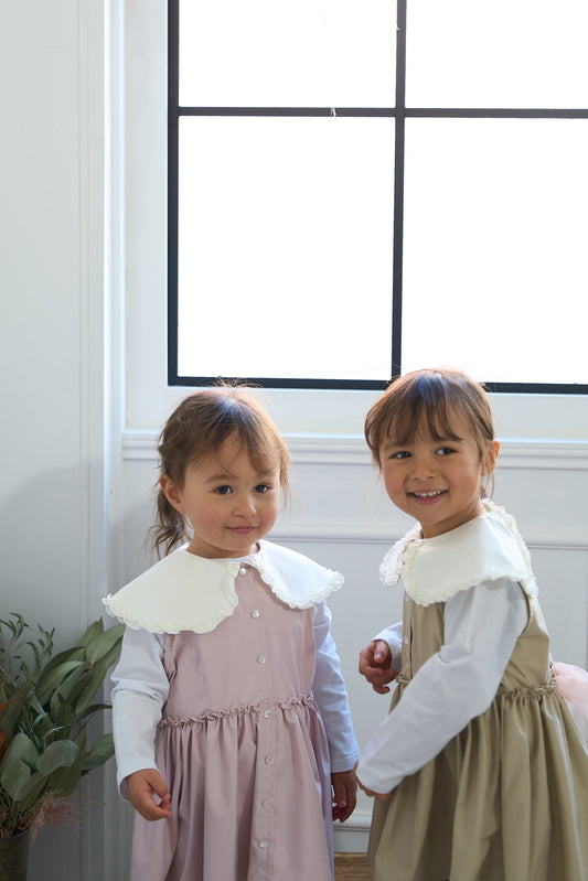 (お食事エプロン)ドレス+収納巾着袋付き 2色