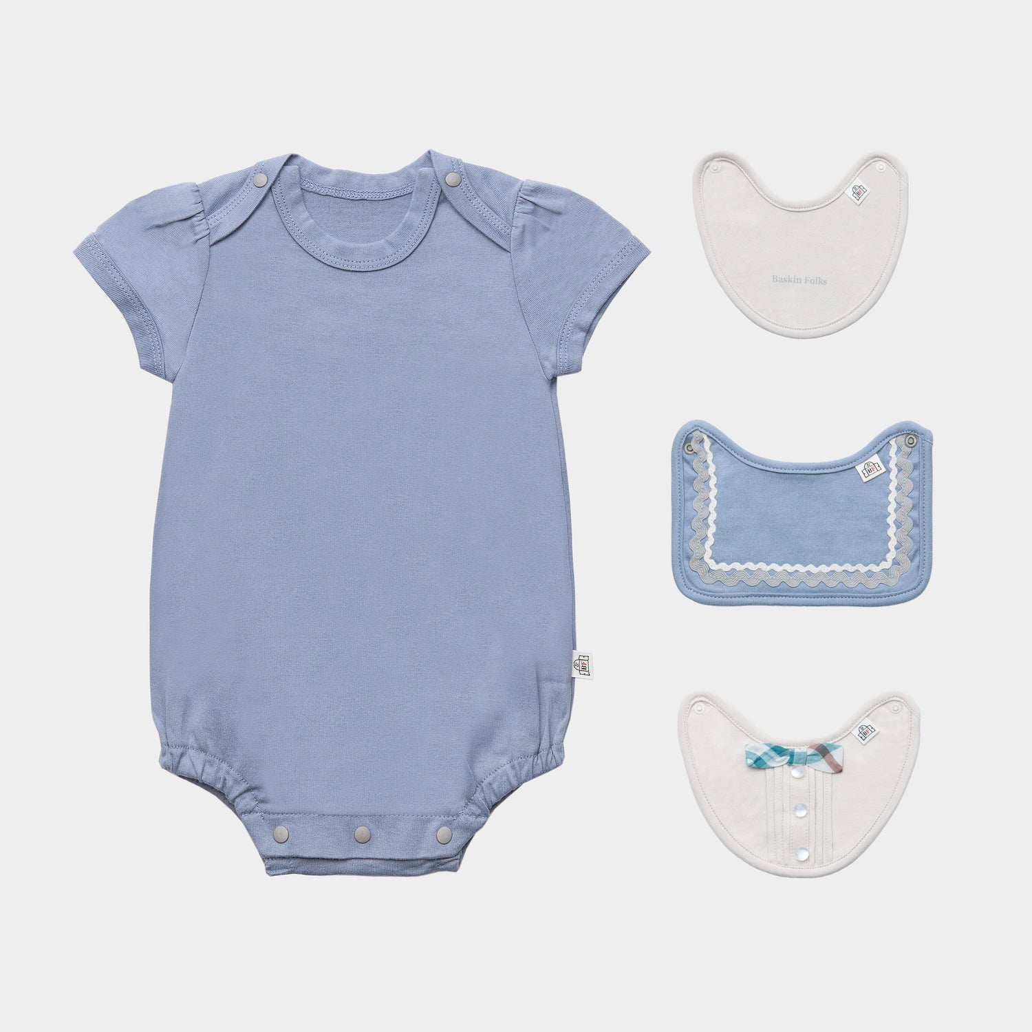 スタイと半袖ボディスーツのセット（ブルー）｜出産祝いにおすすめ
